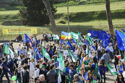 Europa in Movimento logo